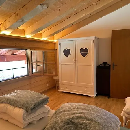 Petitchevrier - 6br Spacious In Villars - Designed For Accessibility *