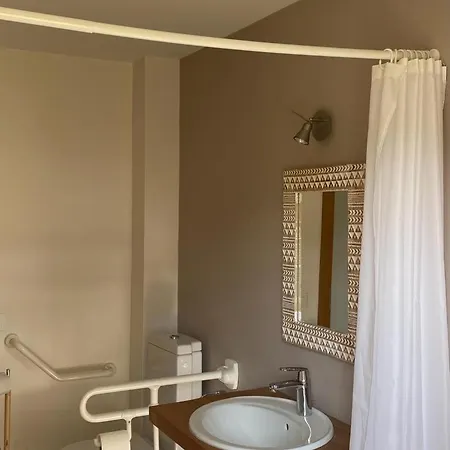 Petitchevrier - 6br Spacious In Villars - Designed For Accessibility * Ollon