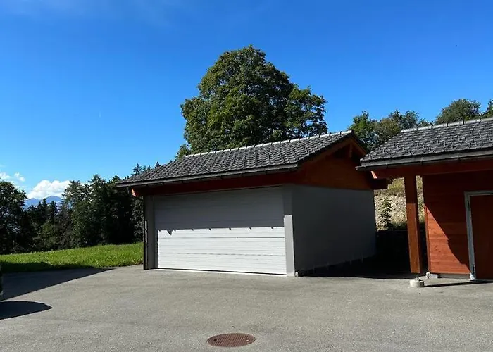 Petitchevrier - 6br Spacious In Villars - Designed For Accessibility Chalet Ollon