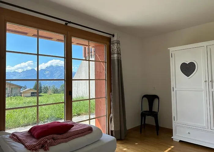 Chalet Petitchevrier - 6br Spacious In Villars - Designed For Accessibility Ollon