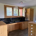 Petitchevrier - 6br Spacious In Villars - Designed For Accessibility *